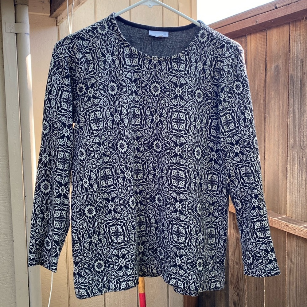 J. Jill Indian cotton Black $ White Pattern Long Sleeve Top